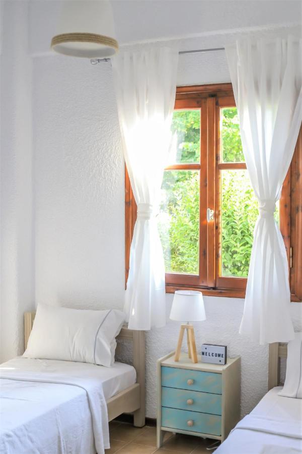 Beachfront Deluxe Apt. Pefkochori Exterior foto